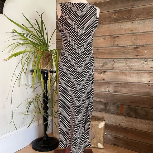 Studio I Maxi Dress Size 10 EUC - Picture 1 of 6